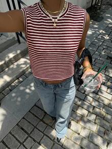 Siren Gaze Tank Top Wanita Minimalis Kasual Bergaris Merah Marun Cocok untuk Musim Panas - Burgundy - View 3