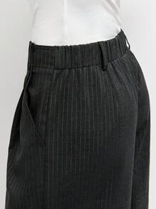 Maija Women's Waist Button Design Striped Pocket Casual Knee-Length Pants - Grey - View 7