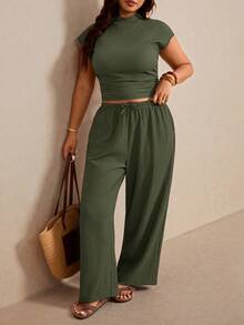 Elaquor Damen Große Größen Einfarbiges Stehkragen Kurzarm T-Shirt und Hose Lässig 2-teiliges Set - Armeegrün - Übersicht 3