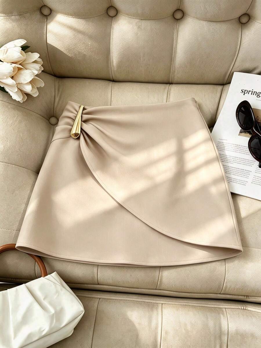 Franclia Ropa de verano nueva para mujer, elegante y de moda, versátil, con decoración metálica asimétrica y hebilla - Albaricoque - Ver 1
