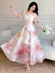 Modelyn 粉白大花植物泡泡夢幻圖案優雅法式女款方領短袖大裙擺洋裝，適合夏季婚禮派對 - 彩色 - 查看 6