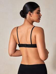 Veilyse 1PC Young Girl's Comfortable Sleeping Ventilate Wireless Soft Cup For Small Chest Solid Underwear Bra - Black - View 2