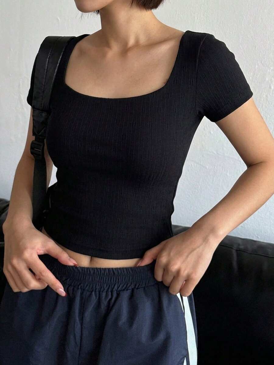 DAZY 女款方領短袖修身 T-shirt 夏季 - 黑色 - 查看 1