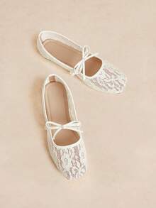 Rosivie Women's Elegant Commuter Solid Color Lace Bow Decor Flat Loafers Fall Shoes - Apricot - View 9