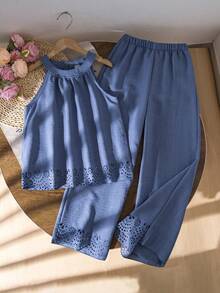 SHEIN Set Atasan Halter dan Celana Panjang Warna Polos Desain Berongga untuk Anak Perempuan Remaja, Liburan Musim Panas Warna Biru Aqua, Gaya Tomboy Tropis - Biru - View 4