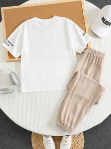 Tween Boy New Arrival Casual Minimalist Y2K Cool Style Graffiti Hand-Drawn English Letter Sports Style Crew Neck Short Sleeve T-Shirt & Long Pants 2pcs Set Suitable For Spring Summer Autumn - Khaki - View 2