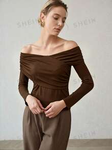 MOTF PREMIUM KAOS WANITA MUSIM SEMI/GUGUR ELEGAN MINIMALIS WARNA POLOS ELEGAN MODEL LENGAN PANJANG LIPAT BAHU TERBUKA - Coklat - View 4