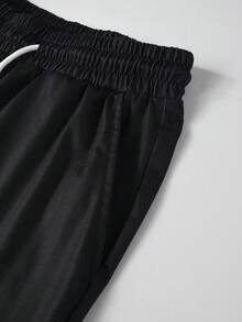 Manfinity Homme طقم كرة سلة رجالي مقاس كبير بأسلوب الشارع الأمريكي مطبوع برقم 23، طقم رياضي كاجوال من قطعتين يتكون من توب بدون أكمام وشورت - متعدد الألوان - مشاهدة 6