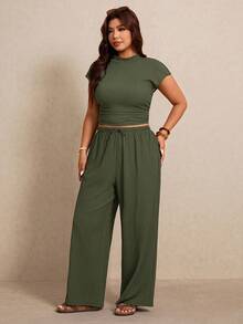 Elaquor Damen Große Größen Einfarbiges Stehkragen Kurzarm T-Shirt und Hose Lässig 2-teiliges Set - Armeegrün - Übersicht 4