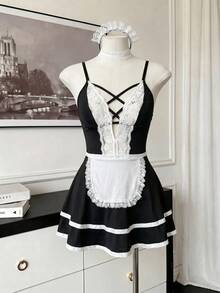 Fantasy Costume Fantasy Costume 標準尺寸 COS 女僕角色扮演蕾絲拼接牛奶絲內裙 + 圍裙 + 頸圈 3件組 - 黑與白 - 查看 6