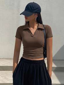 DAZY Women's Minimalist Solid Color Versatile Polo Collar Slim Fit Short Sleeve T-Shirt - Brown - View 4