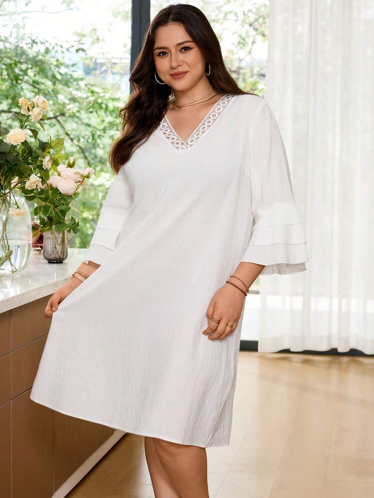 Women's Plus Size V-Neck Lace Trim Patchwork White Dress