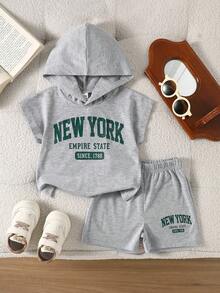SHEIN Playful Pals Baby Boys Spring/Summer Pullover Sweatshirt & Sports Shorts Set, Pattern Accents, Suitable For Daily Outings, School Wear, Family Gatherings, Birthday Parties, Casual Photos, Outdoor Wear - Grey - View 6