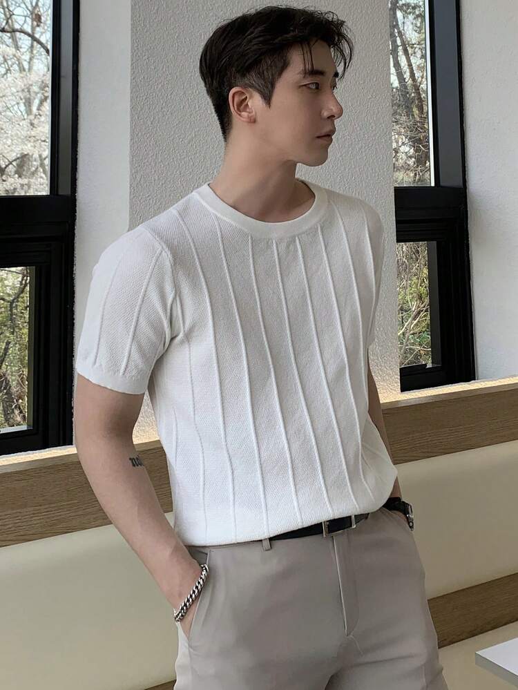 Men Solid Ribbed Knit Top