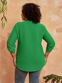 EMERY ROSE Women's Plus Size Solid Color Notch V-Neck Rolled Sleeve Shirt Fall - Green - View 2