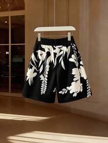 GlowEve CURVE Plus Size Women's Spring Summer Fashion Commute Print Pattern A-Line Shorts - Black - View 2