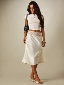 MISSGUIDED Elegant Midi Satin Skirt With Lace Waist Detail And Flare Hem For Date Night Wedding Guest Party Occasions - Apricot - View 4