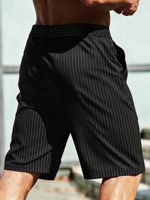Manfinity CasualCool Men's Black And White Striped Striped Loose Casual Bermuda Shorts City Break Summer World Cup Holiday,Old Money,Daily Leisure, Weekend Trips, Outdoor Activities Office, Travel Expeditions, Relaxed Work Environments Or Semi-Formal Occasions, Boyfriend/Husband Gift, Anniversary /Birthday Gift Party Autumn Vacation Holiday,Wedding,Spring To Summer ,Easter,Y2k,Vintage,Festival,Streetwear,Back To School - Black - View 2