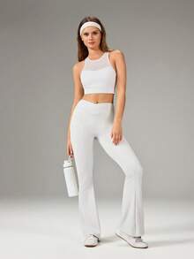 OutZeal Top de tirantes para mujer, sujetador deportivo blanco para gimnasio, entrenamiento y pilates, con almohadillas extraíbles y panel de malla en la espalda, top activo - Blanco - Ver 4