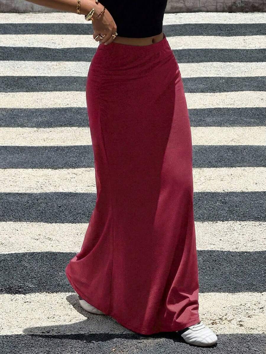 SHEIN Teen Girls Burgundy Solid Color Pleated Mermaid Long Skirt, Casual, Minimalist - Burgundy - View 1