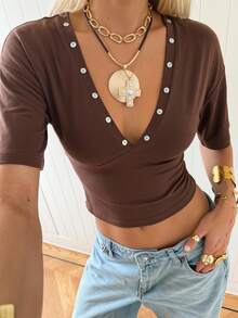 SHEIN EZwear Áo thun ngắn tay nữ cổ chữ V sâu, ôm sát, thích hợp mặc hàng ngày. - Cà phê nâu - Xem 1