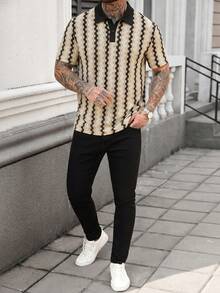Manfinity CasualCool 男士撞色 Polo 衫，复古几何提花休闲上衣 - 杏色 - 查看 4