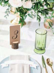 5pcs Vintage Wooden Memo Clips With Spiral Wire, Woodgrain Texture, Can Hold Memos, Cards, Photos, Notes, Size: 5.8 Inches; Also Includes Kraft Paper Table Cards, Suitable For Weddings, Parties, Table Numbers, Name Tags, Etc. - Beige - View 3