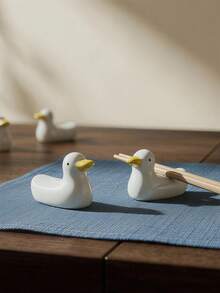 Cirelle 1pc Ceramic Chopstick Holder And Cutlery Rack, Duck Shaped Chopstick Pillow Storage Rack, Suitable For Cutlery Racks, Knife Fork Spoon Racks, Table Decoration Ornaments, Creative Spoon Fork Racks, Kitchen Chopstick Placement Racks, Suitable For Christmas, Halloween, New Year Gifts - View 2