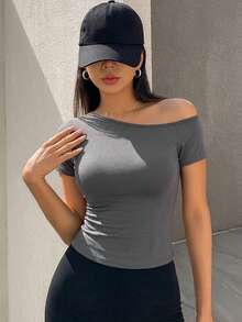 DAZY 女款純色不對稱肩修身百搭日常休閒短袖T恤 夏季 - 灰色 - 查看 4
