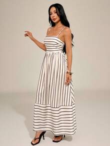 SHEIN PETITE Đầm hai dây kẻ sọc kiểu dáng thường ngày dành cho nữ, đầm hè cho nữ - Màu be - Xem 3