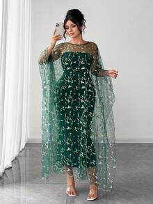 Elenzga Plus Size Women's Summer New Dark Green Cape Style Outerwear With Heavy Embroidery Mesh Overlay Shawl + Bandeau Slimming Elegant Fashion Long Dress 2-Piece Set. Suitable For Wedding, Evening Party, Daily Outing, Vacation - Green - View 3