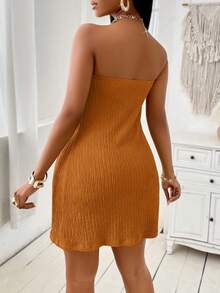 SOLERSUN Conjunto de Top sin Tirantes y Pantalones Cortos de unicolor con Frente Torcido y Abertura en Verde, Diseño de Tela Texturizada, Adecuado para Ocio en el Hogar, Vacaciones en la , Viajes a la Playa - Naranja Coral - Ver 3