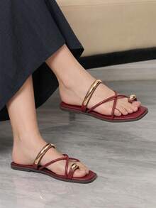 Sleekvia Ladies Comfortable Flat Wear-Resistant Versatile  Metal Outdoor Flip-Flops Slippers Summer - PU-burgundy - View 2