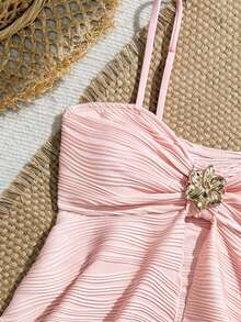 SHEIN Bikini Model Kamisol untuk Remaja Putri, Warna Pink dengan Motif Bunga Besar, Set Bikini 2 Potong, Baju Renang Liburan untuk Musim Semi dan Musim Panas - Berwarna merah muda - View 3
