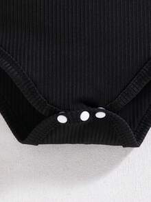 SHEIN Playful Pals 3pcs Baby Boy Casual Solid Color Round Neck Vest & Pants Set, Summer - Black - View 5