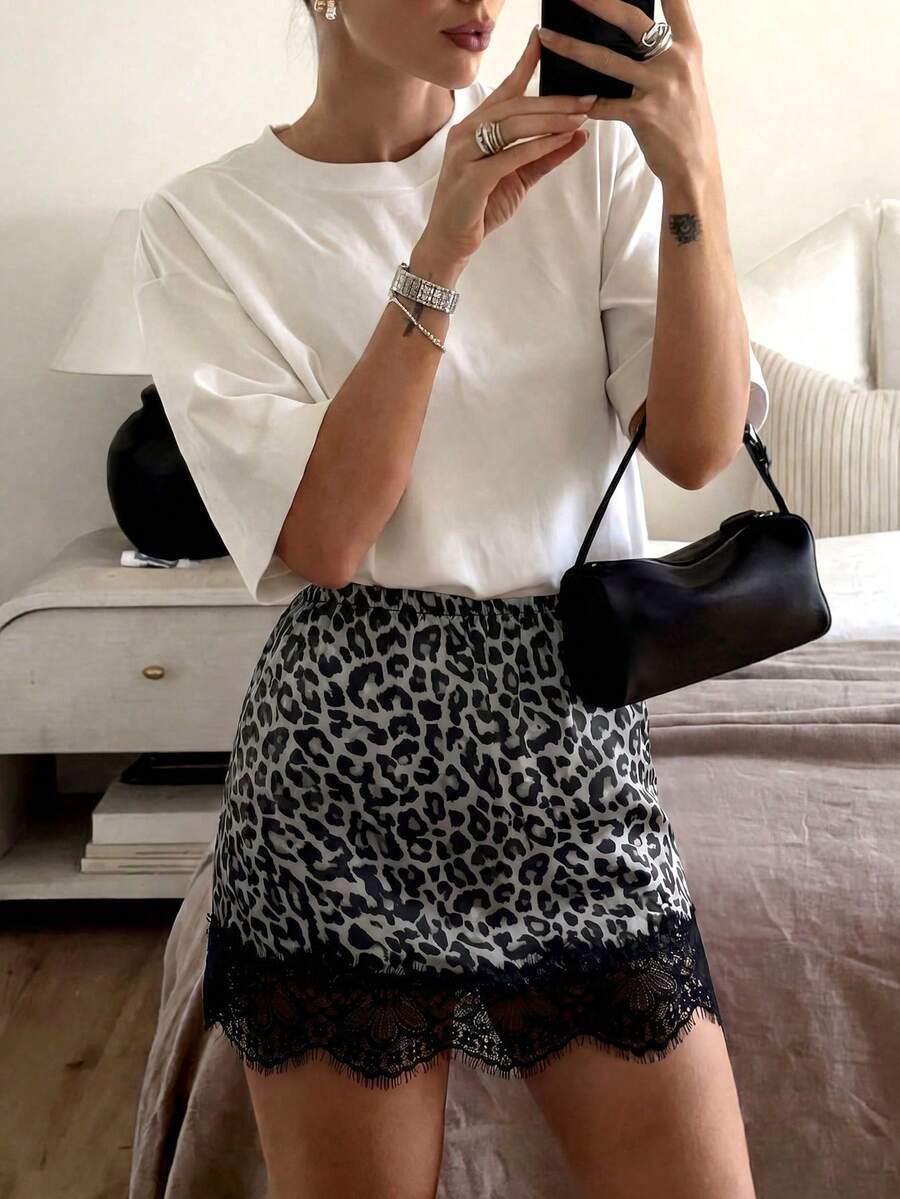 Easowa 女款豹紋蕾絲飾邊低腰迷你裙 - 灰色 - 查看 1