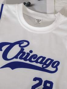 Set băieți tineri ținută sport americană, maiou fără mâneci și pantaloni scurți, 2 piese, cu imprimeu grafic desen animat și litere Chicago, stil streetwear energic, uniformă de baschet, nou de vară - Albastru si alb - Vizualizare 4