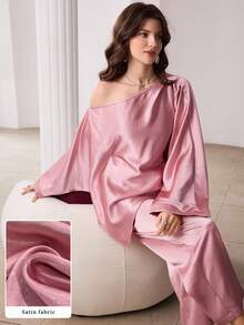 Seusyu Women's Satin Asymmetric-Shoulder Soft Pink Loose Top And Wide-Leg Pants 2 Pieces Set - Pink - View 4