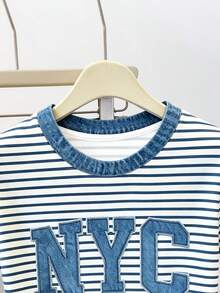 Resyla 女款藍白細條紋圓領短袖T恤，夏季復古牛仔貼布 NYC - 藍色 - 查看 3