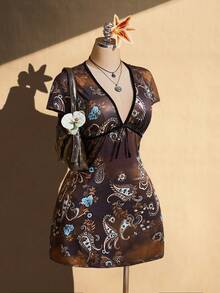 SHEIN ICON 大尺碼復古Y2K深V領花卉短袖收腰A字洋裝，返校穿搭、日常穿著、休閒度假夏季洋裝 - 彩色 - 查看 9