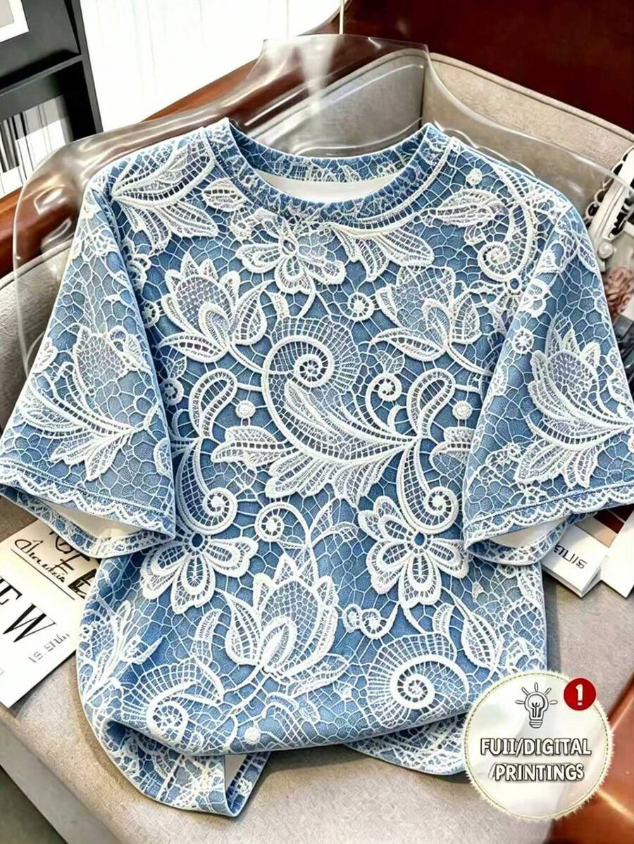SHEIN Franclia 女款仿蕾絲拼接撞色圓領數位印花圖案T恤 - 彩色 - 查看 1