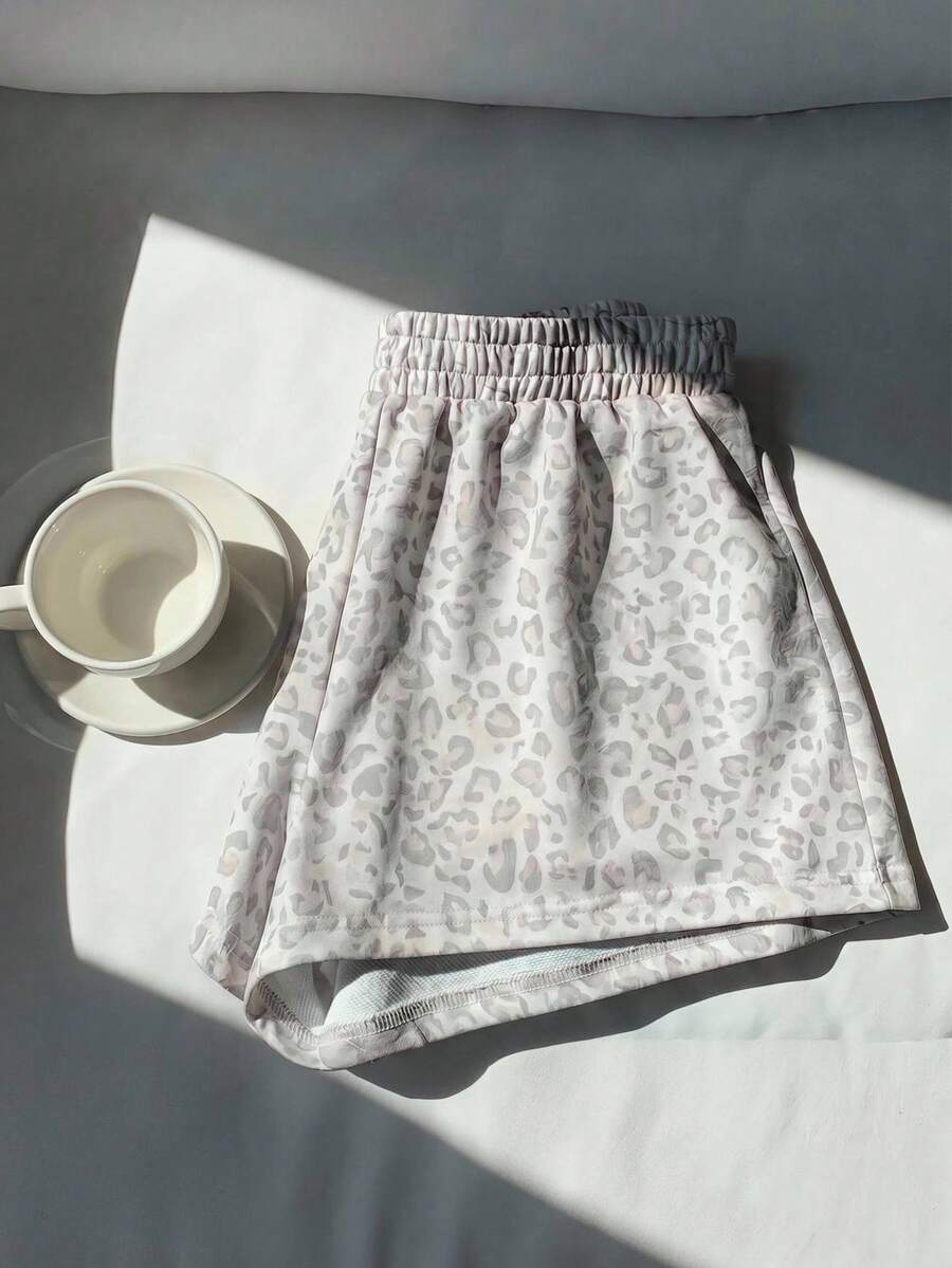 Quần short thể thao thường ngày dáng rộng dây rút họa tiết da báo cho bé gái tuổi teen - Nhiều màu - Xem 1