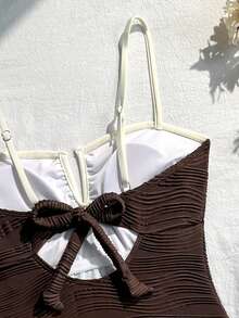 Swim Mod Traje de baño de una pieza para mujer con patrón de onda, borde con volantes, cuello en V pequeño y tirantes finos, nuevo para primavera/verano - Multicolor - Ver 7