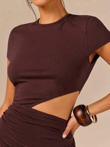 Athîral Women's Casual Dark Brown Short Sleeve Waist Cutout Maxi Bodycon Dress,  Summer Outfit, Commute Outfit, Casual Dress Vacation - Brown - View 6