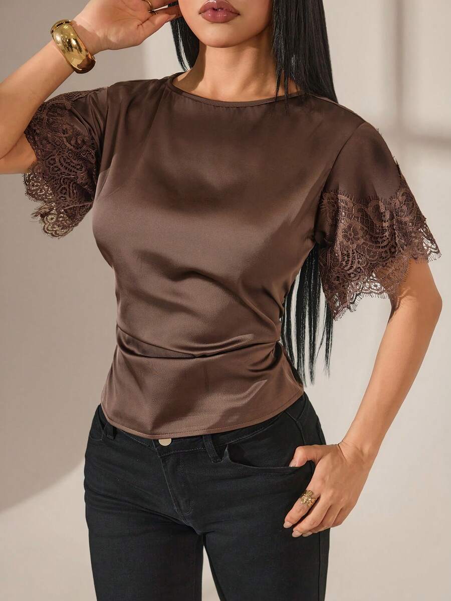 SHEIN PETITE Blouse d'été élégante vintage pour femmes, couleur unie avec contraste de dentelle, taille cintrée, pour tea party, marron, pour femmes de petite taille - Tabac - Voir 1