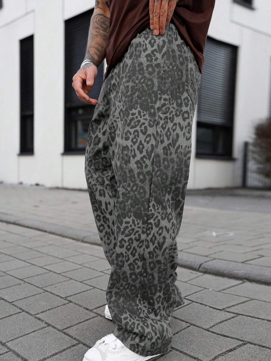 Artur Kramer Men's Denim Jeans With Leopard Print, Retro High Street Fashion Casual Loose Straight Leg Pants - Grey - View 1