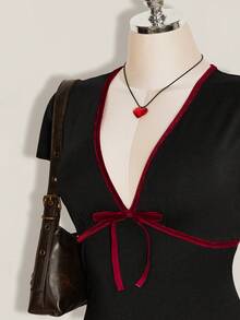 SHEIN ICON 大尺碼復古Y2K深V領花卉短袖收腰A字洋裝，開學穿搭、日常穿著、休閒度假夏季洋裝 - 黑色 - 查看 4