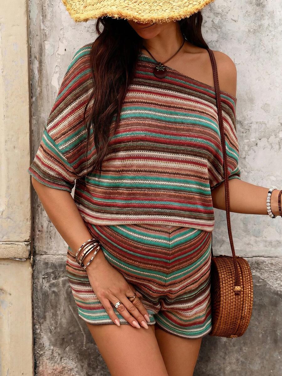 Boho Mama 孕婦不對稱肩條紋拼接中袖上衣與可調節腰圍短褲休閒日常兩件套 - 彩色 - 查看 1