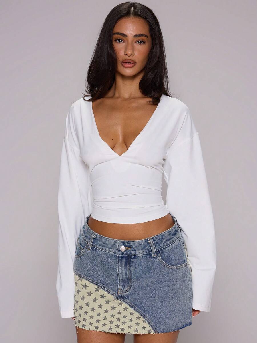 MUSERA ESSENTIALS White Slinky Deep Plunge Front Cinched Fitted Waist Flowy Batwing Long Sleeve Top - White - View 1