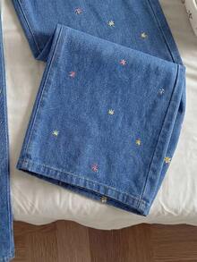 Comfortcana 女款花卉刺繡口袋寬腿寬鬆休閒牛仔褲 - 淺色水洗藍 - 查看 4